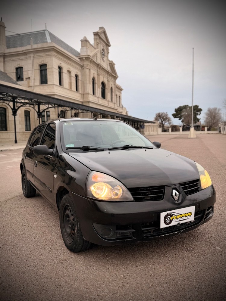 Renault CLIO 2011